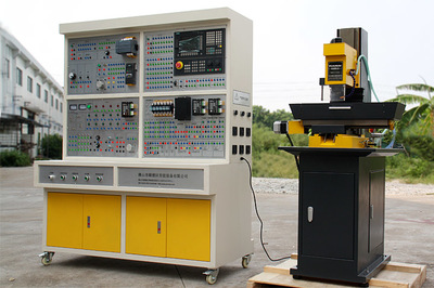 工業(yè)4.0機(jī)電傳動(dòng)控制試驗(yàn)臺(tái) 推動(dòng)現(xiàn)代機(jī)電設(shè)備教學(xué)與創(chuàng)新的高效平臺(tái)