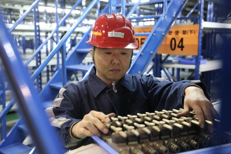 榆北涌鑫公司 以機電設(shè)備精細(xì)管理“花好錢” 撬動企業(yè)效益新增長